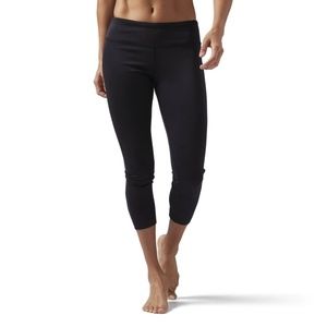 NWT Reebok cropped legging capri workout pants